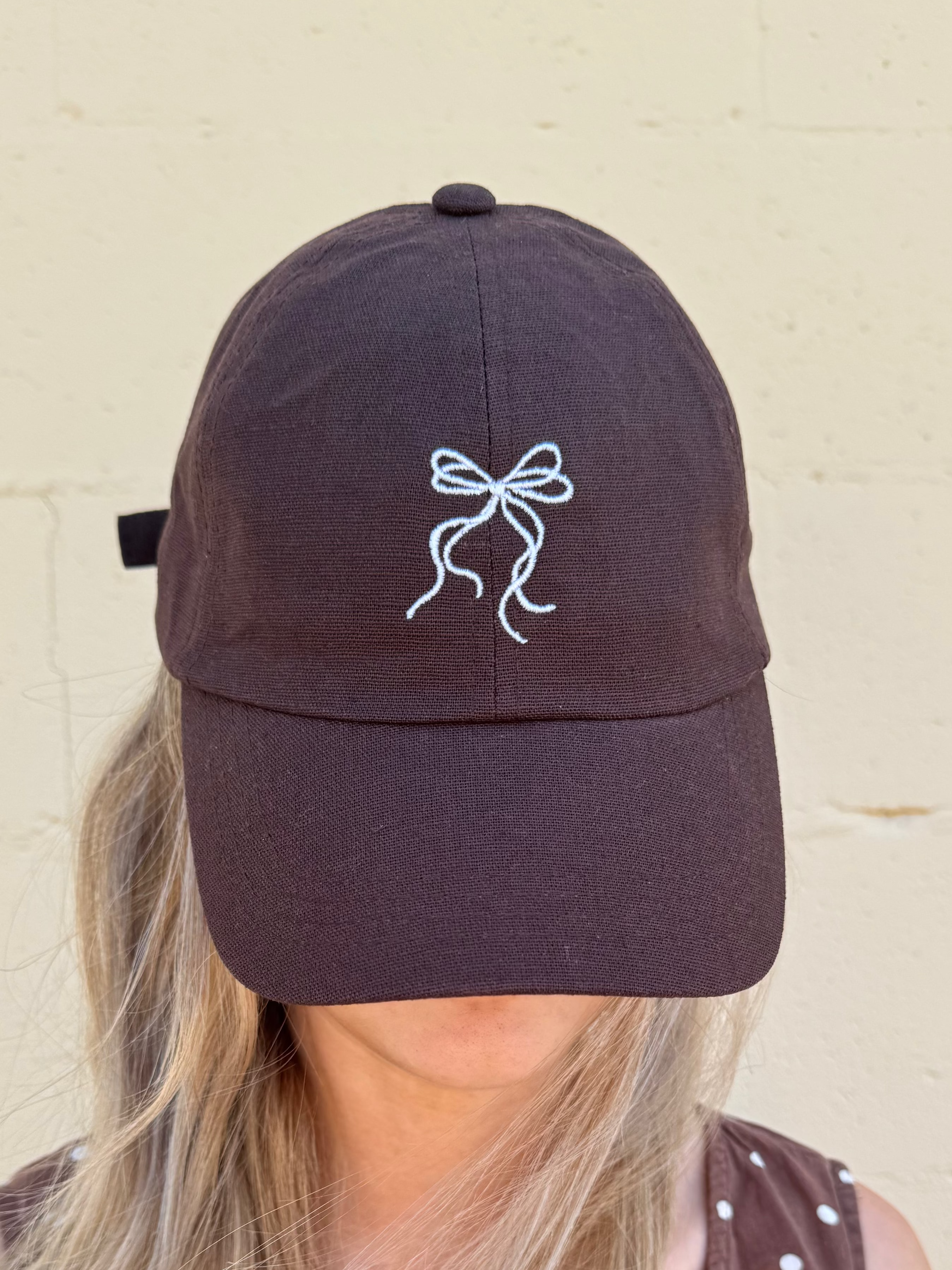 Possum & Bloom Cap - Bow